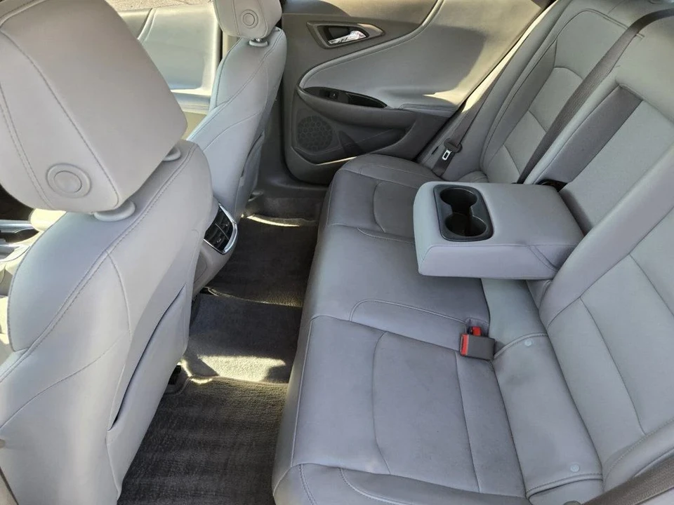 2017 Chevrolet Malibu - Image 7 of 12