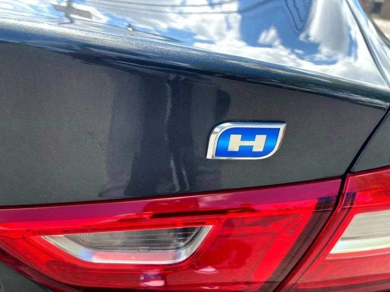 2017 Chevrolet Malibu - Image 12 of 12