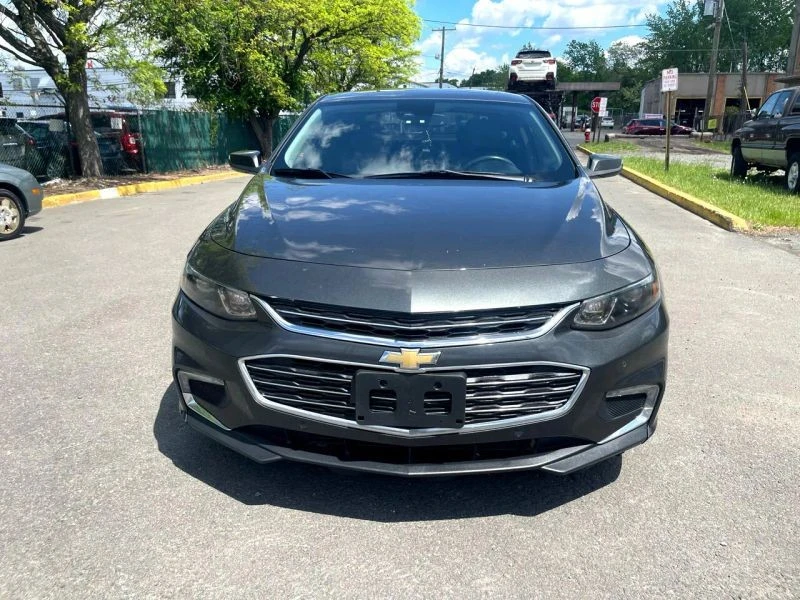 2017 Chevrolet Malibu - Image 8 of 12