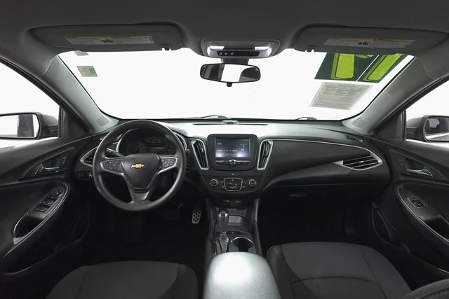2017 Chevrolet Malibu - Image 10 of 20