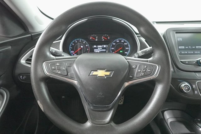 2017 Chevrolet Malibu - Image 18 of 20