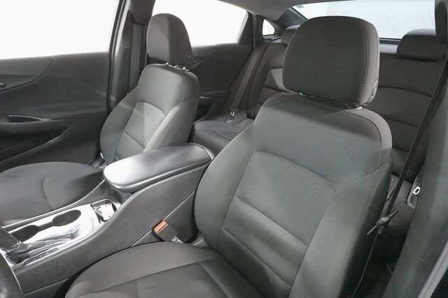 2017 Chevrolet Malibu - Image 16 of 20