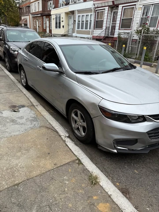 2017 Chevrolet Malibu - Image 3 of 9