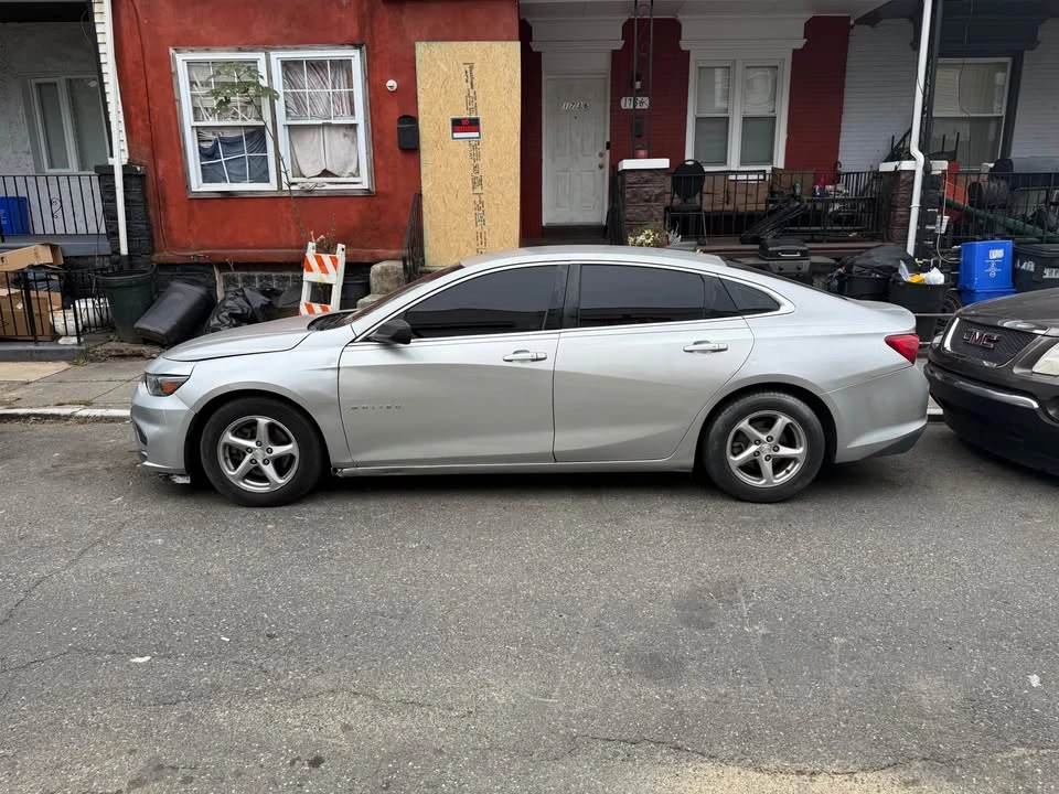 2017 Chevrolet Malibu - Image 7 of 9