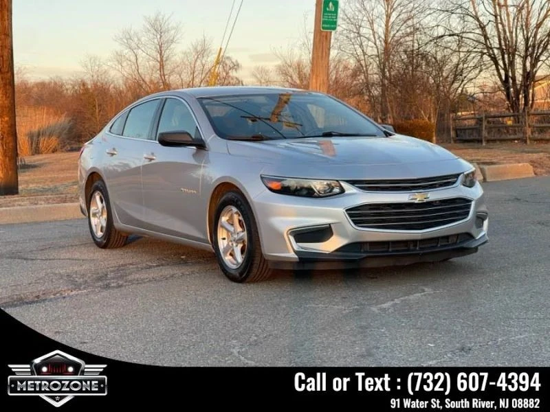 2017 Chevrolet Malibu - Image 12 of 12