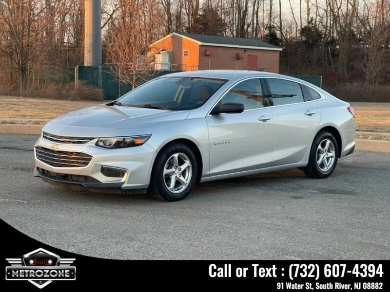 2017 Chevrolet Malibu - Image 6 of 12