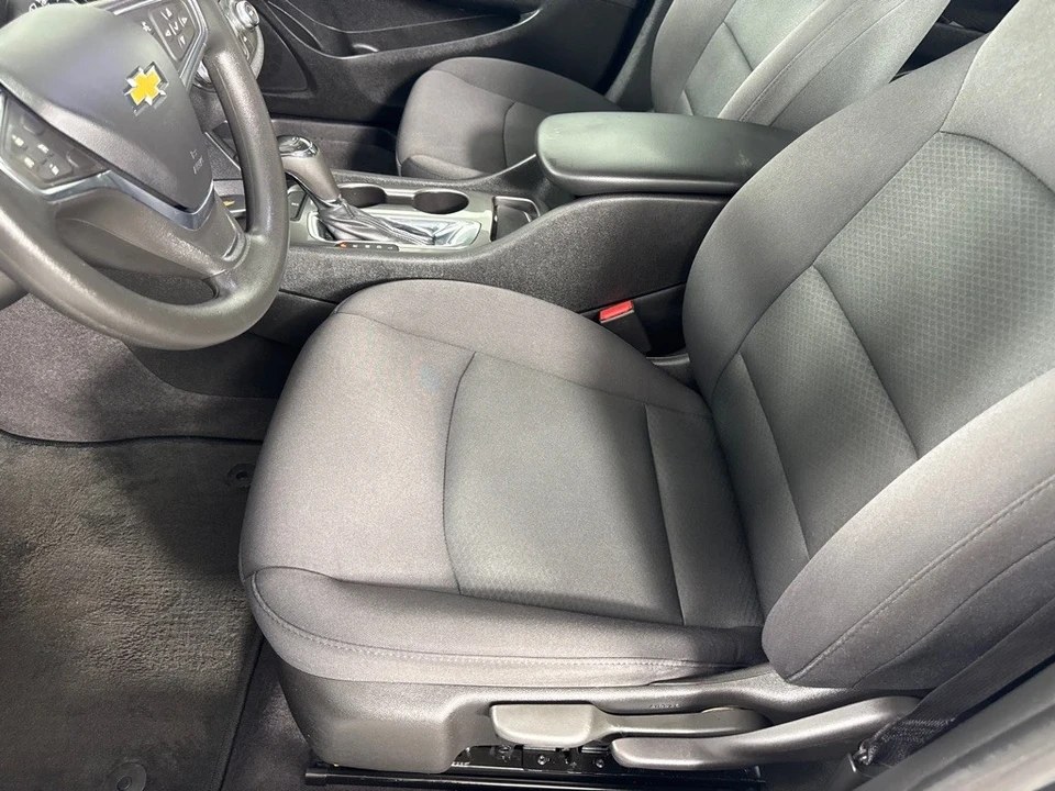 2017 Chevrolet Malibu - Image 12 of 12