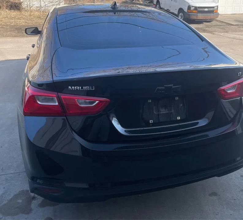 2017 Chevrolet Malibu - Image 13 of 14