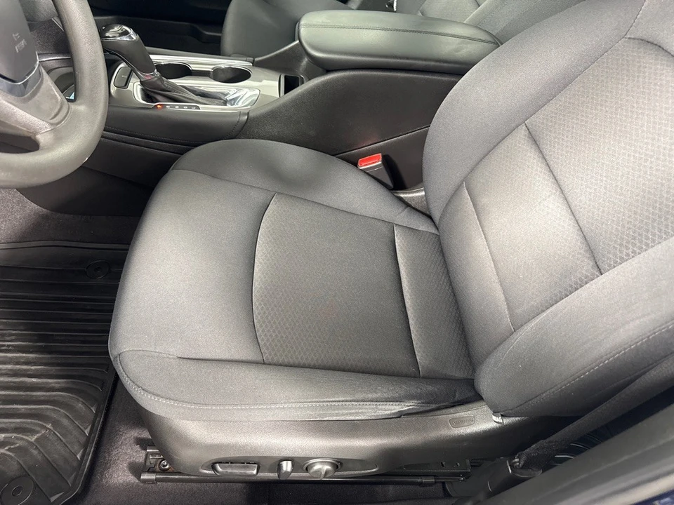 2017 Chevrolet Malibu - Image 12 of 12