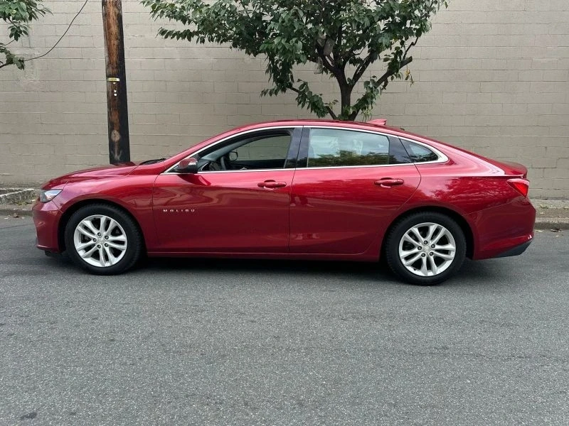 2017 Chevrolet Malibu - Image 4 of 12
