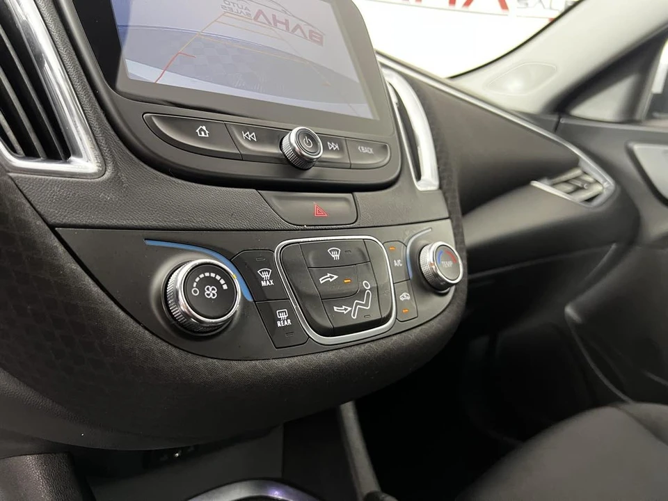 2017 Chevrolet Malibu - Image 20 of 21