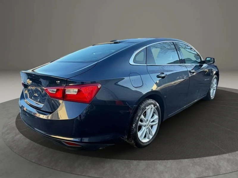 2017 Chevrolet Malibu - Image 5 of 12