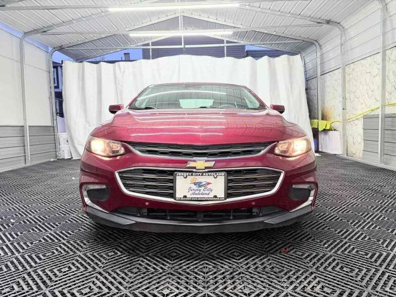 2017 Chevrolet Malibu - Image 2 of 12