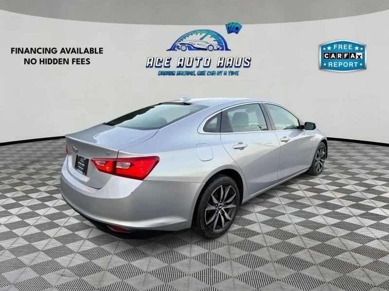 2017 Chevrolet Malibu - Image 7 of 12