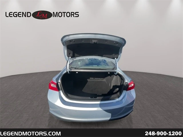 2017 Chevrolet Malibu - Image 15 of 21