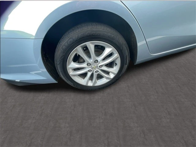 2017 Chevrolet Malibu - Image 10 of 21