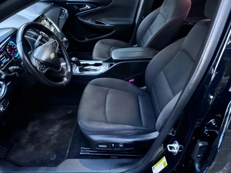 2017 Chevrolet Malibu - Image 11 of 12