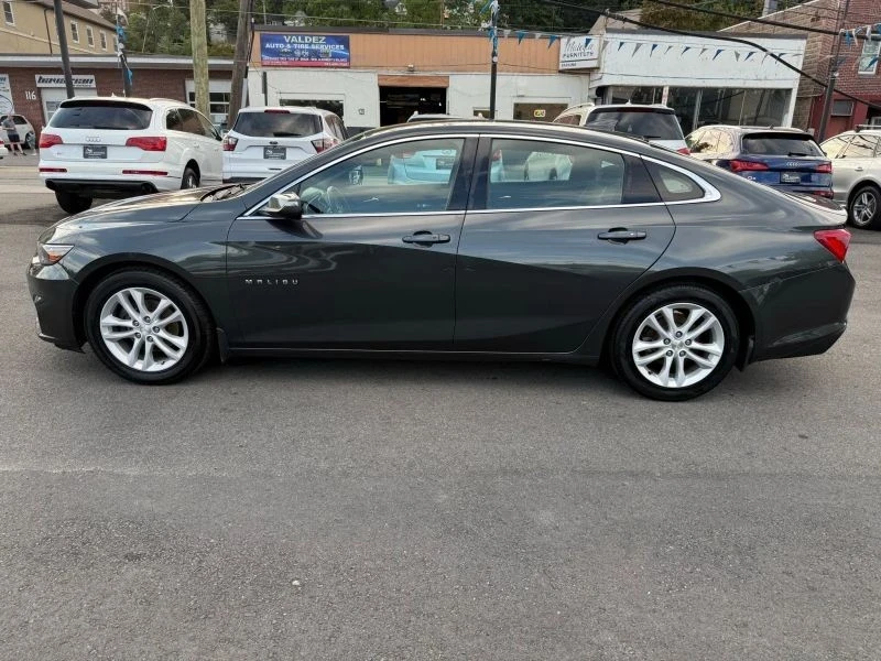 2017 Chevrolet Malibu - Image 5 of 12