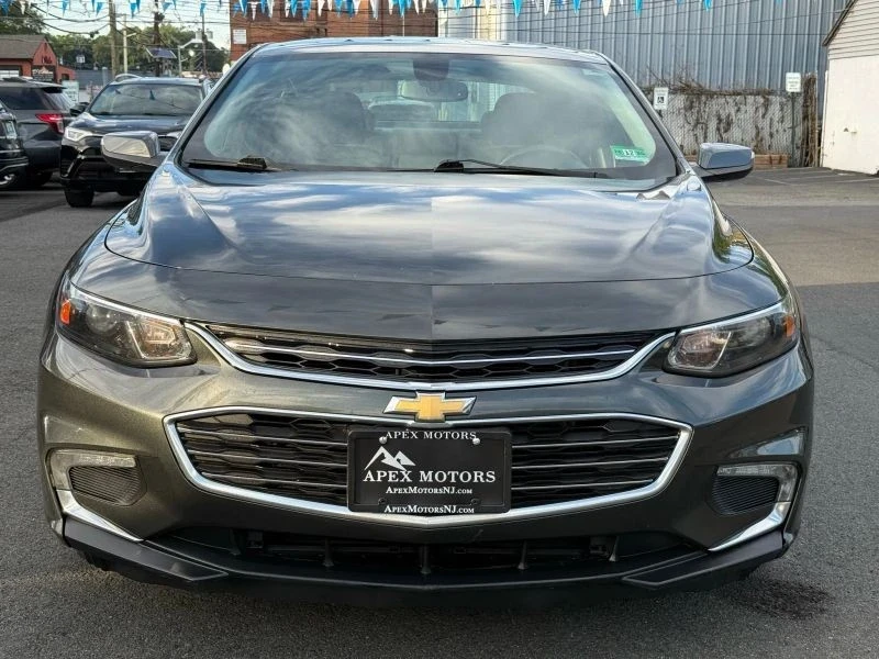 2017 Chevrolet Malibu - Image 2 of 12