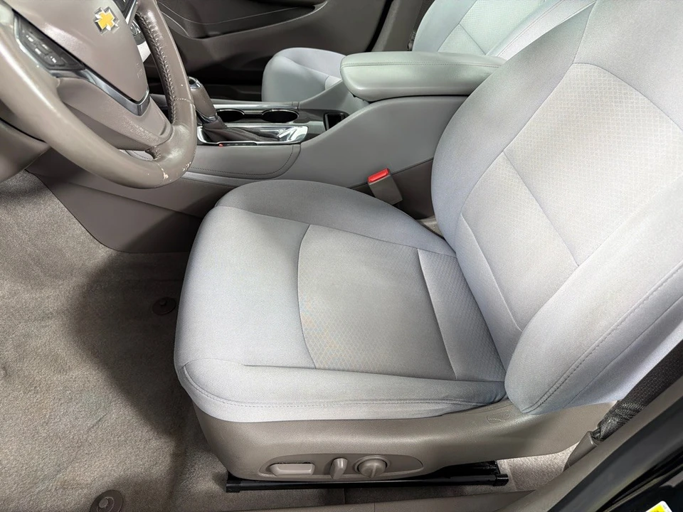 2017 Chevrolet Malibu - Image 12 of 12