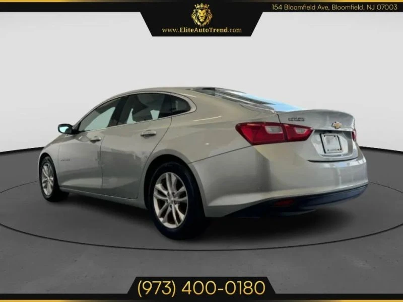 2017 Chevrolet Malibu - Image 4 of 12