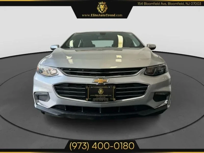 2017 Chevrolet Malibu - Image 2 of 12