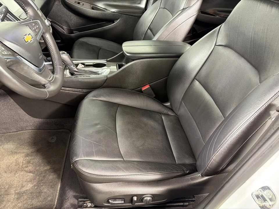 2017 Chevrolet Malibu - Image 12 of 12