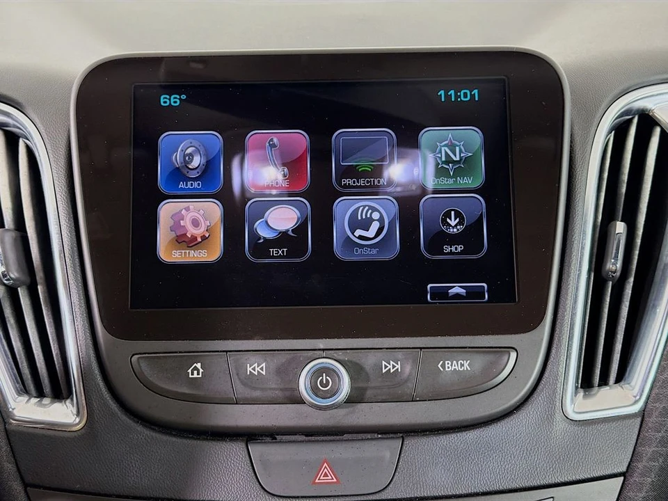 2017 Chevrolet Malibu - Image 15 of 21