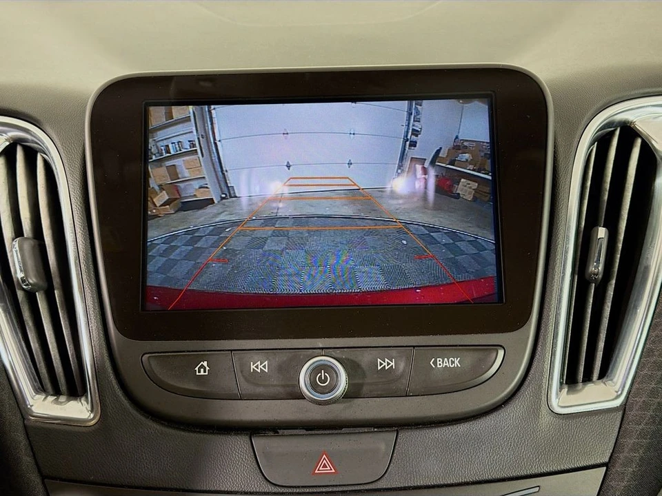 2017 Chevrolet Malibu - Image 17 of 21