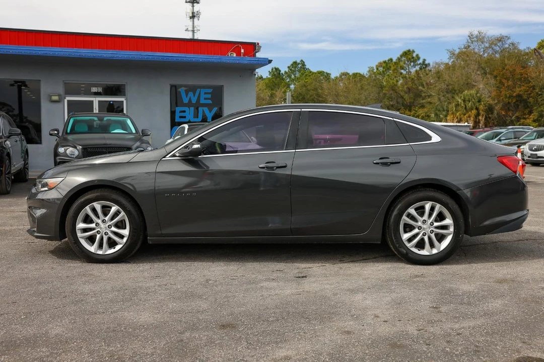 2017 Chevrolet Malibu - Image 3 of 12