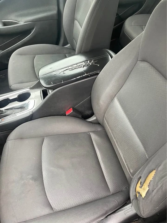 2017 Chevrolet Malibu - Image 11 of 16