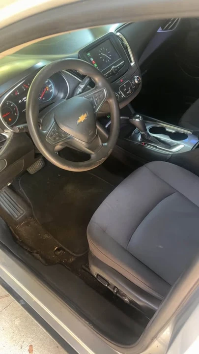2017 Chevrolet Malibu - Image 3 of 5