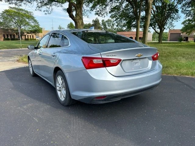 2017 Chevrolet Malibu - Image 7 of 21