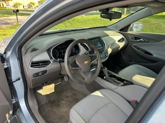 2017 Chevrolet Malibu - Image 16 of 21