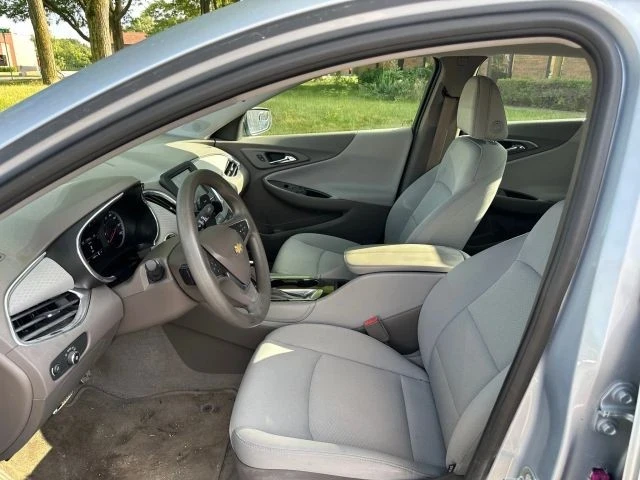 2017 Chevrolet Malibu - Image 15 of 21