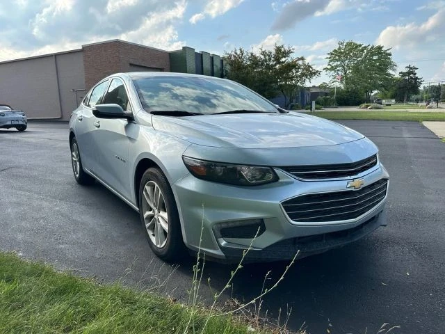 2017 Chevrolet Malibu - Image 3 of 21