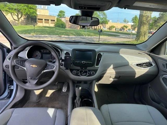 2017 Chevrolet Malibu - Image 18 of 21