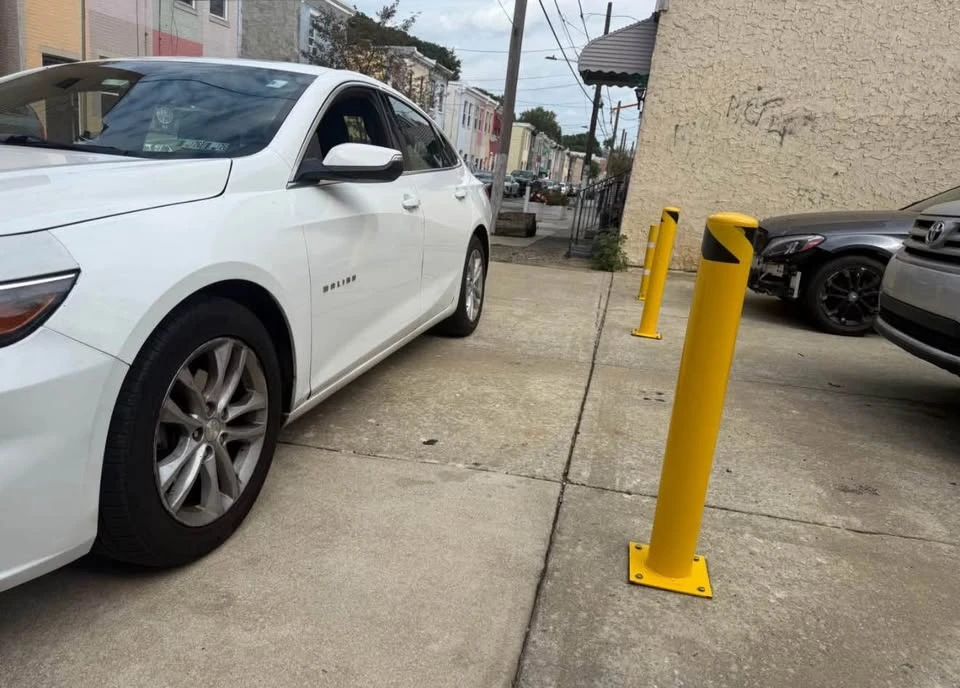 2017 Chevrolet Malibu - Image 2 of 10