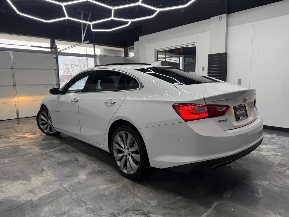 2017 Chevrolet Malibu - Image 3 of 21