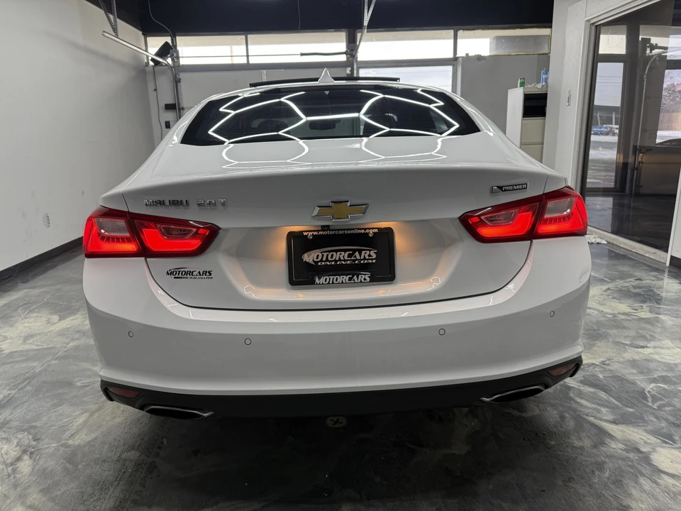 2017 Chevrolet Malibu - Image 5 of 21