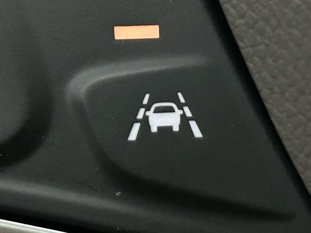 2017 Chevrolet Malibu - Image 11 of 12