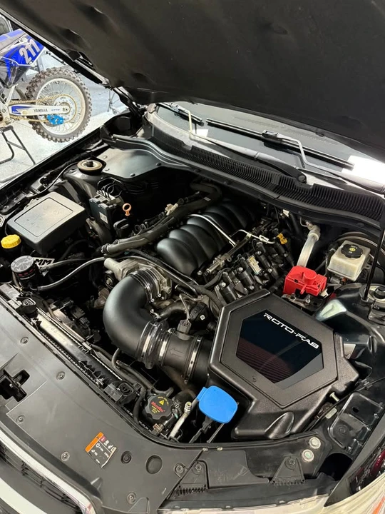 2017 Chevrolet SS - Image 8 of 12