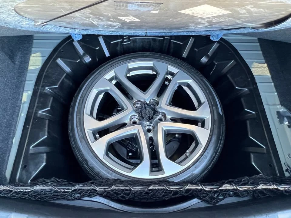 2017 Chevrolet SS - Image 14 of 20