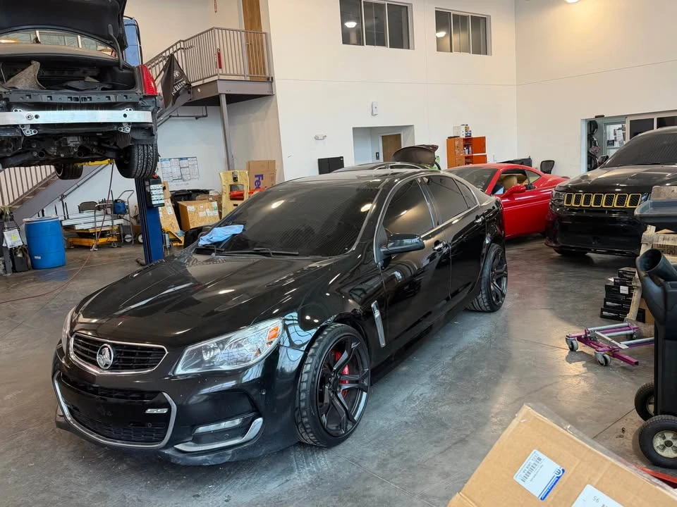 2017 Chevrolet SS - Image 2 of 5