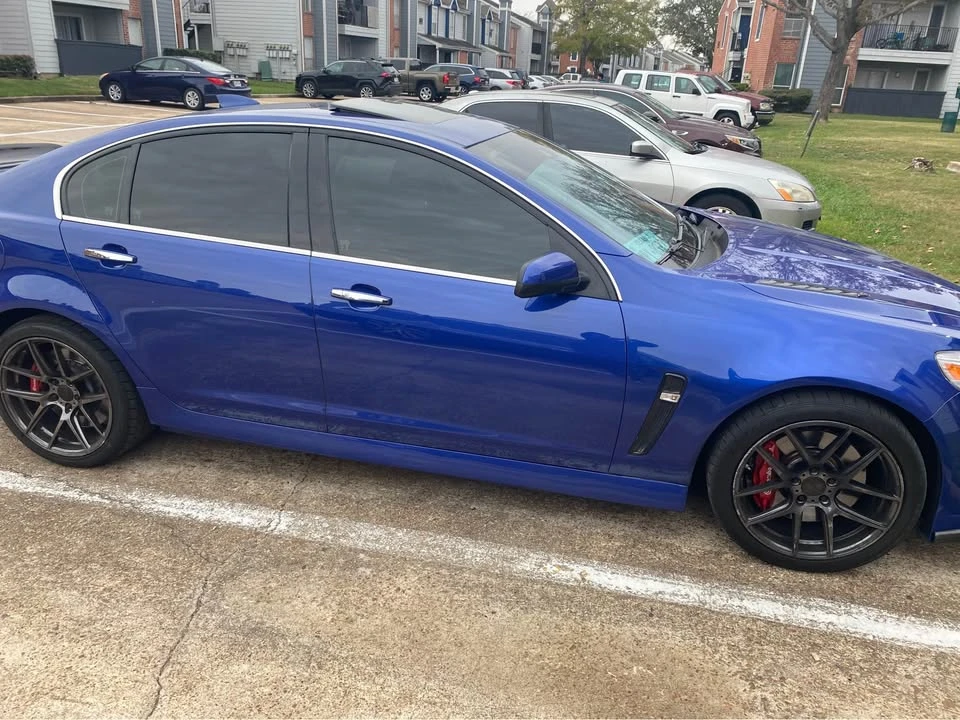 2017 Chevrolet SS - Image 2 of 5