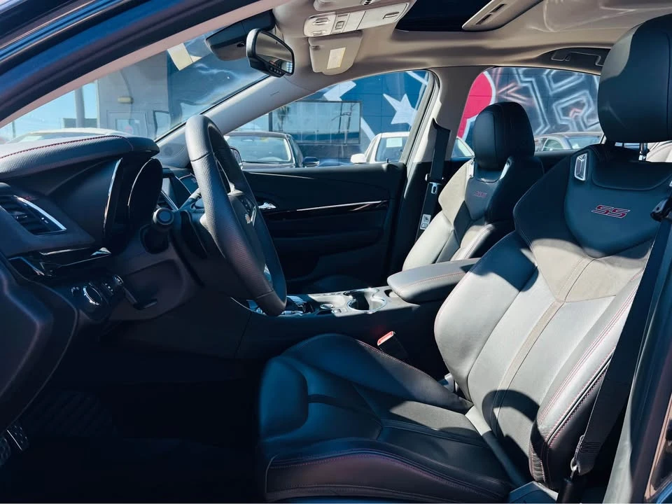 2017 Chevrolet SS - Image 8 of 9