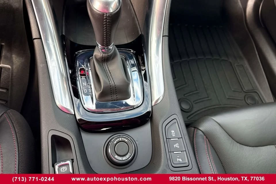 2017 Chevrolet SS - Image 11 of 20
