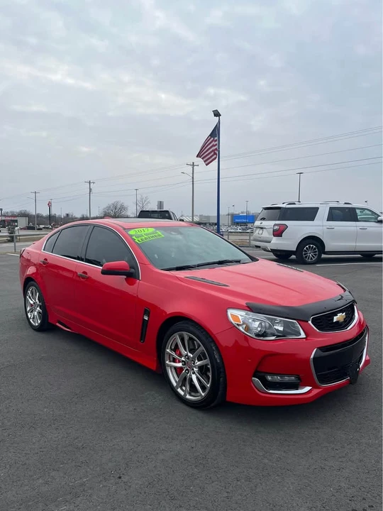 2017 Chevrolet SS - Image 2 of 10