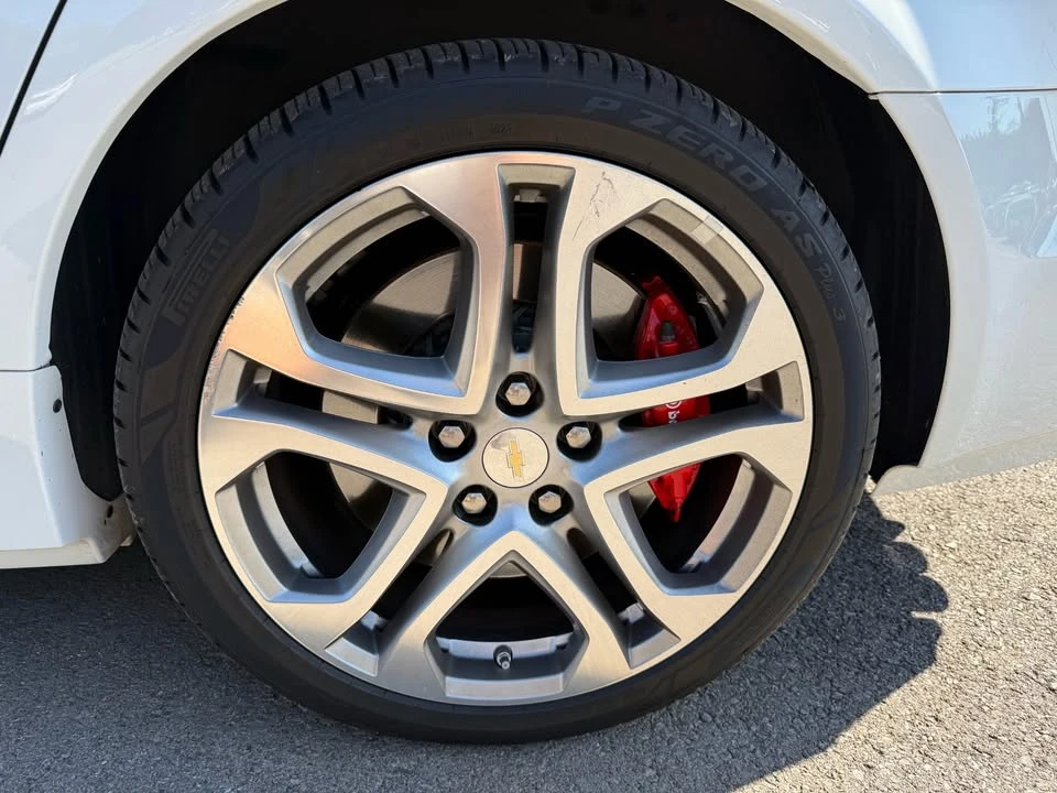 2017 Chevrolet SS - Image 11 of 20