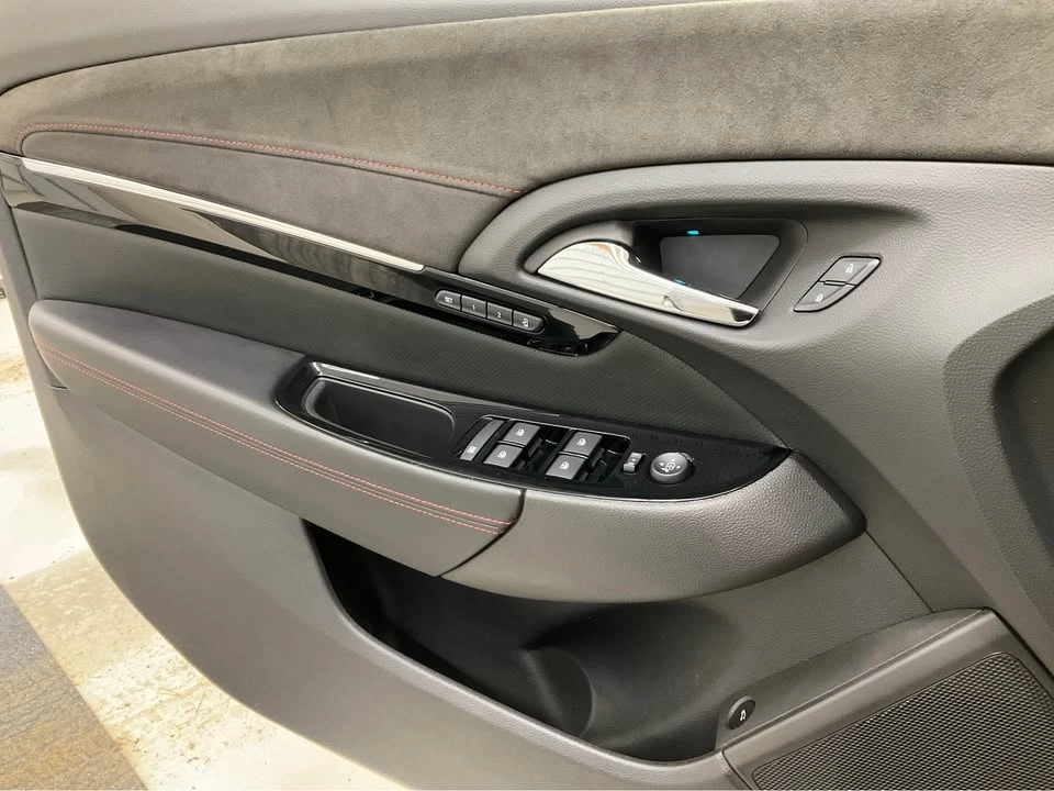 2017 Chevrolet SS - Image 8 of 12
